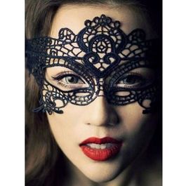 Mascara encaje negra